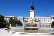 王宮とスペイン広場
